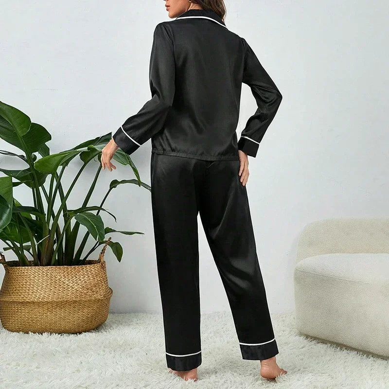 Pyjama en Soie Femme – Haut Boutonné et Pantalon