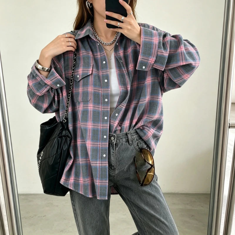 Chemisier Oversize Femme – Carreaux Vintage