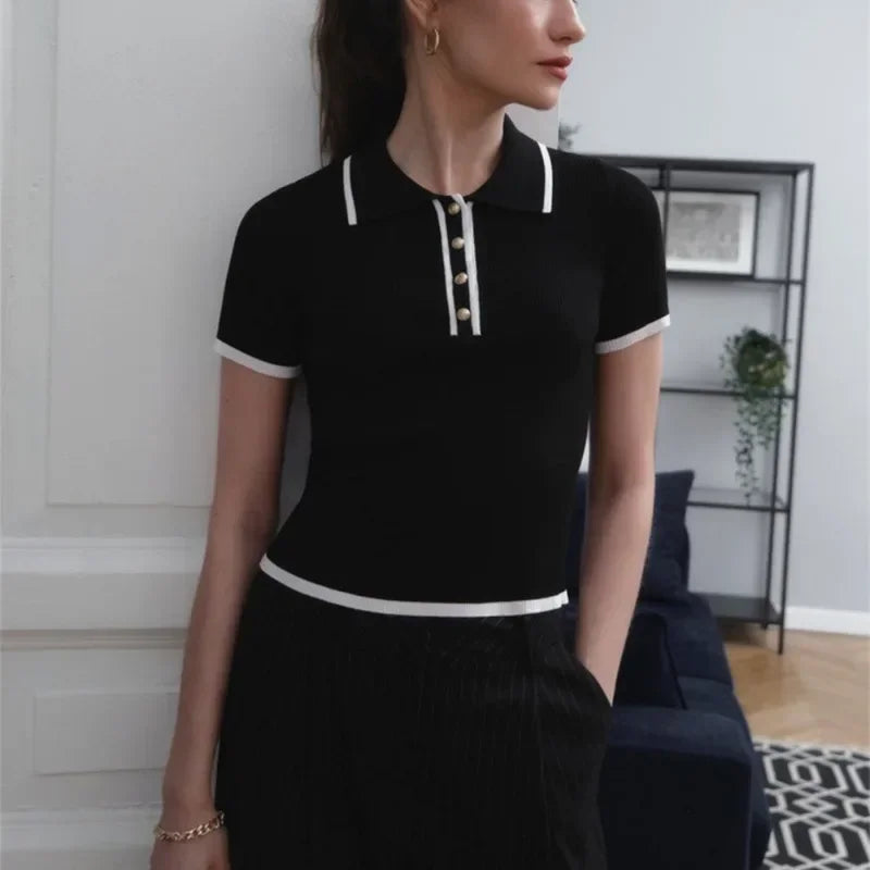 Pull Femme – Col et Manches Courtes