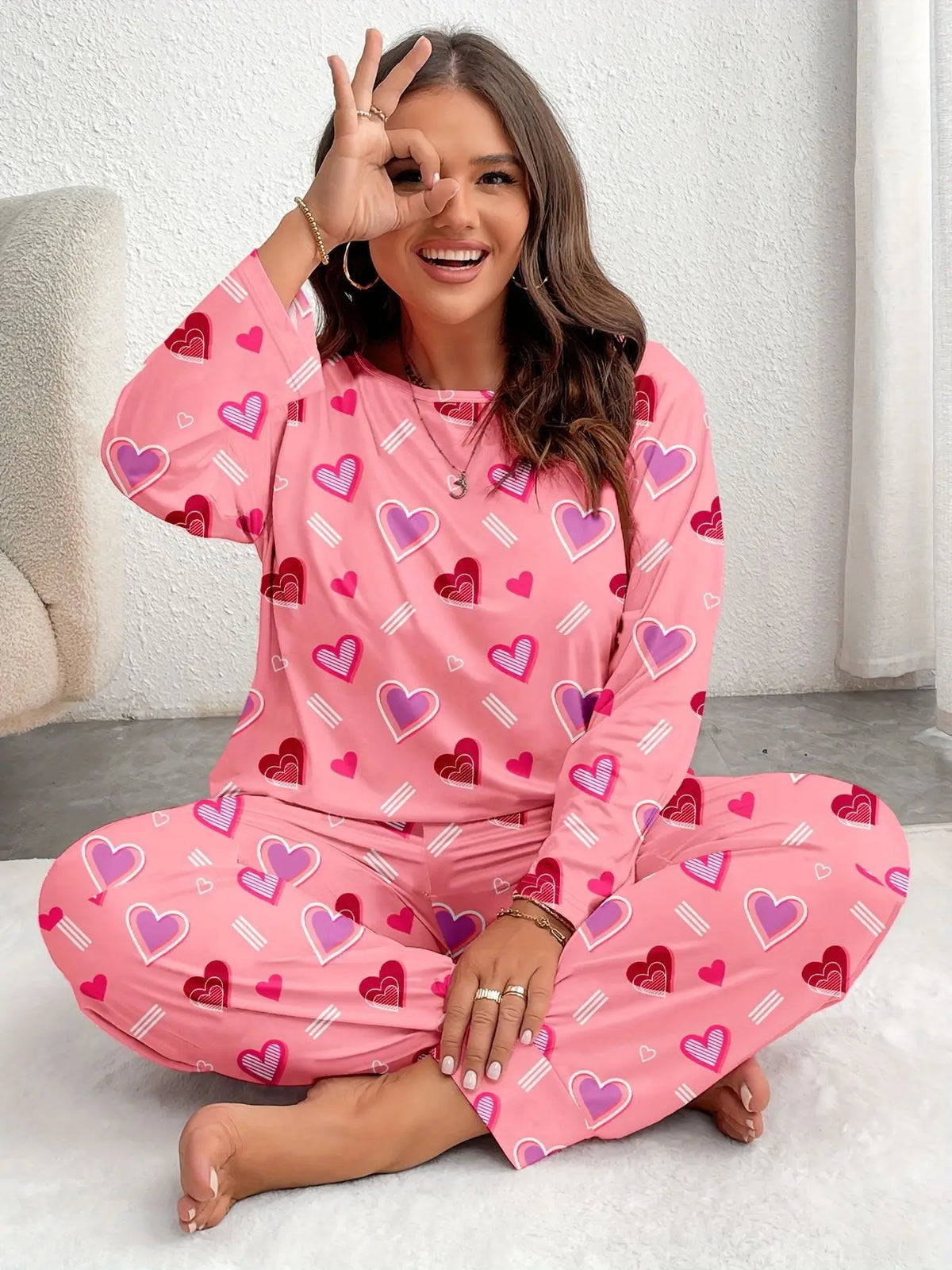 Pyjama Grande Taille Femme – Cœurs Roses et Pantalon Long
