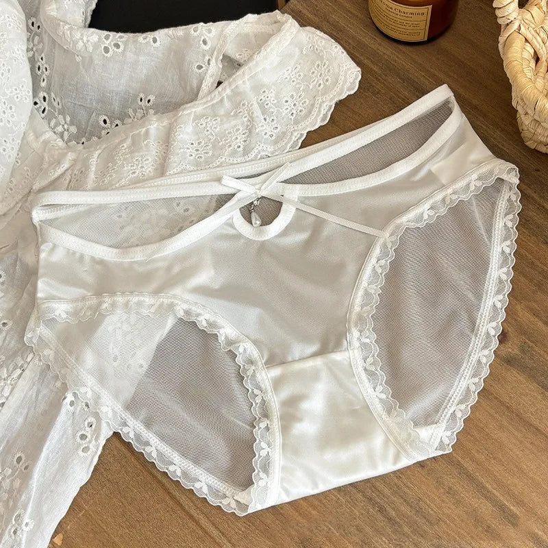 Culotte Satin Femme – Dentelle Transparente et Taille Basse