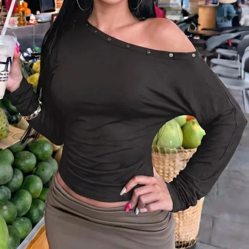 T-shirt Femme – Épaules Dénudées et Manches Longues