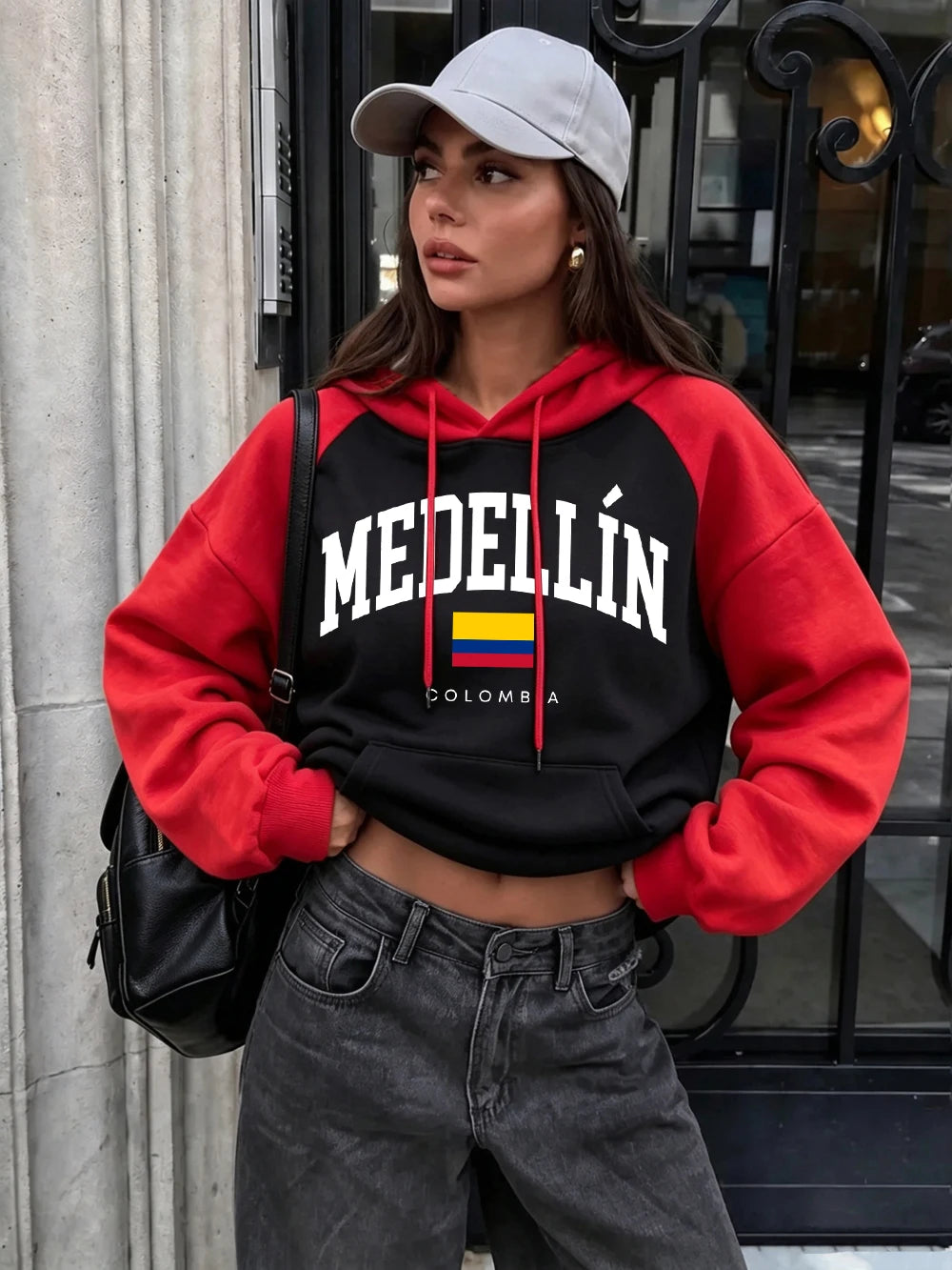 Sweat à Capuche Femme – Imprimé Medellín Colombie