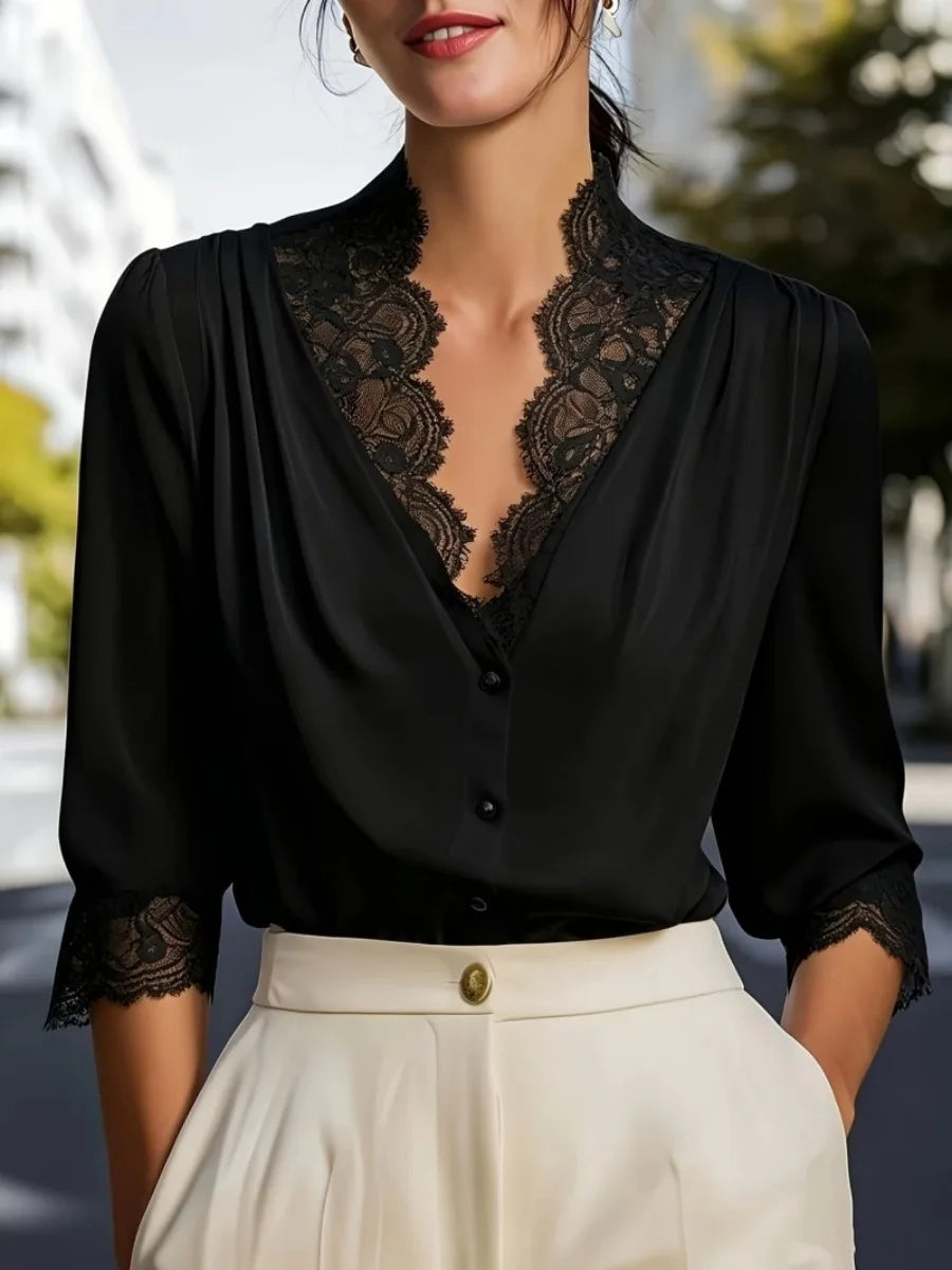 Chemisier Satiné Femme – Col V et Dentelle