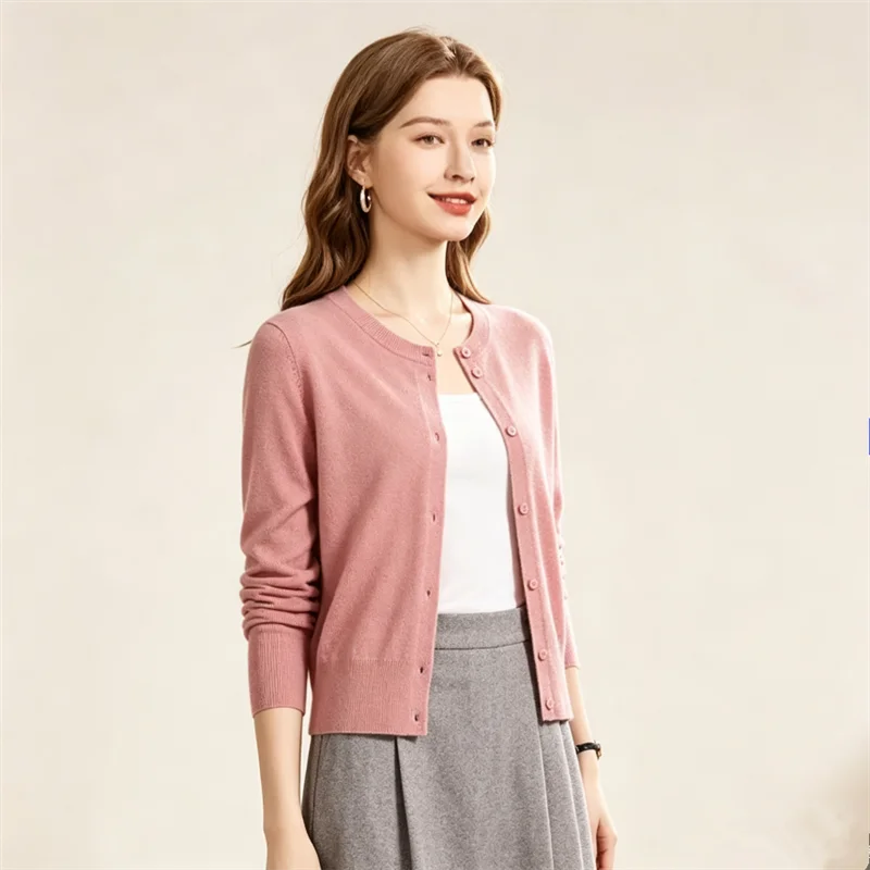 Cardigan Court en Maille Femme – Coupe Ample et Unie