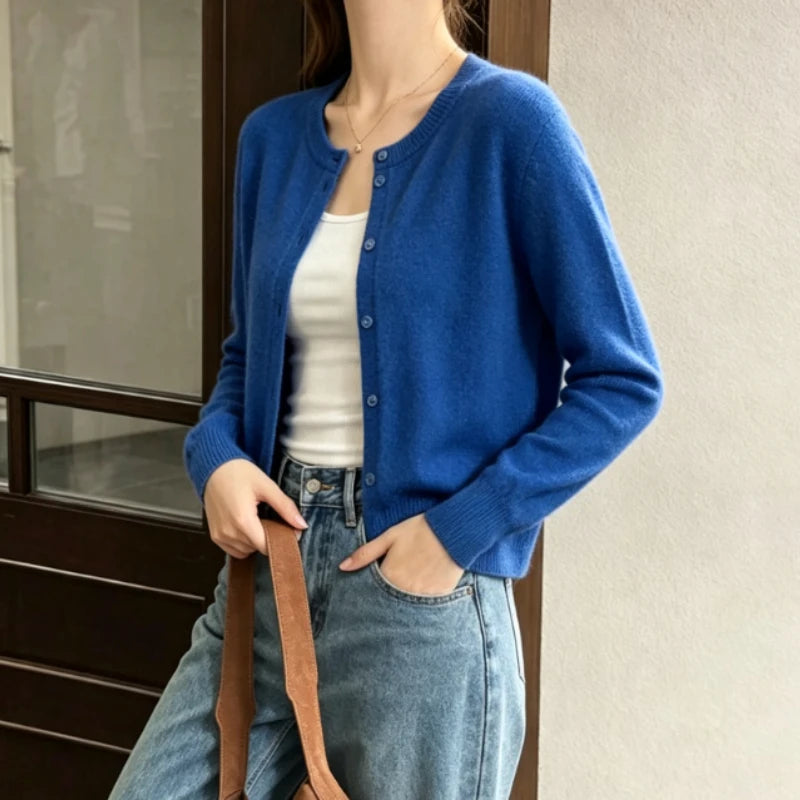 Cardigan Court en Maille Femme – Coupe Ample et Unie