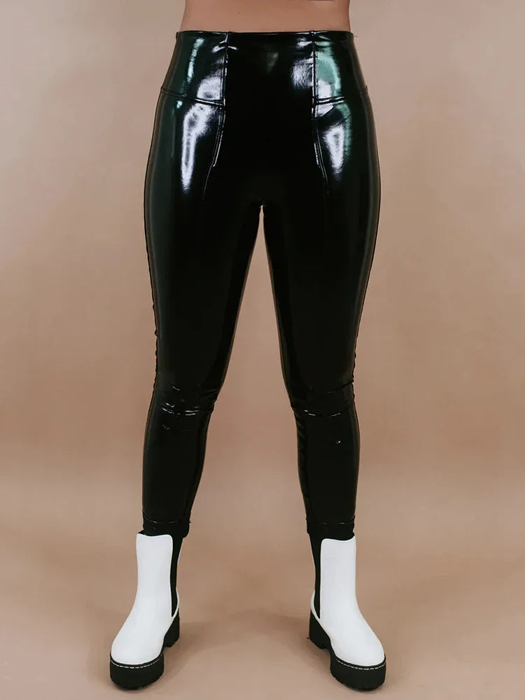 Pantalon Grande Taille en Similicuir Brillant