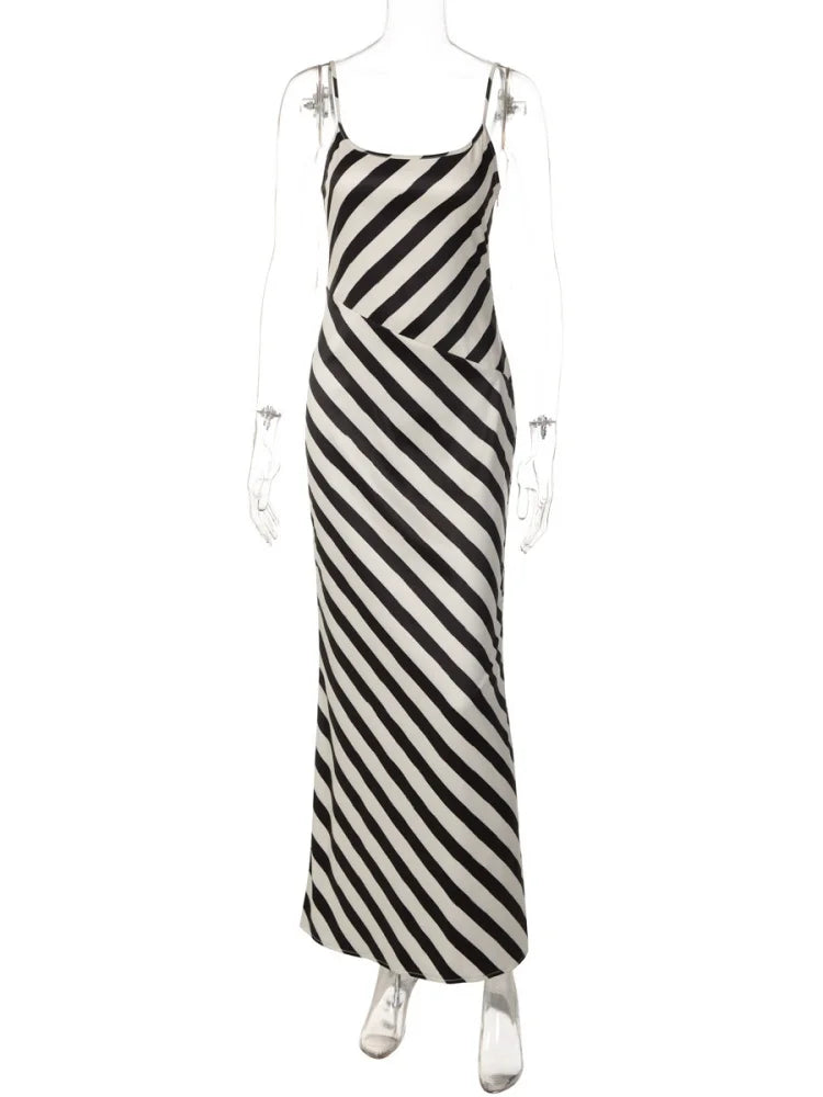 Robe longue sirène femme rayée à fines bretelles