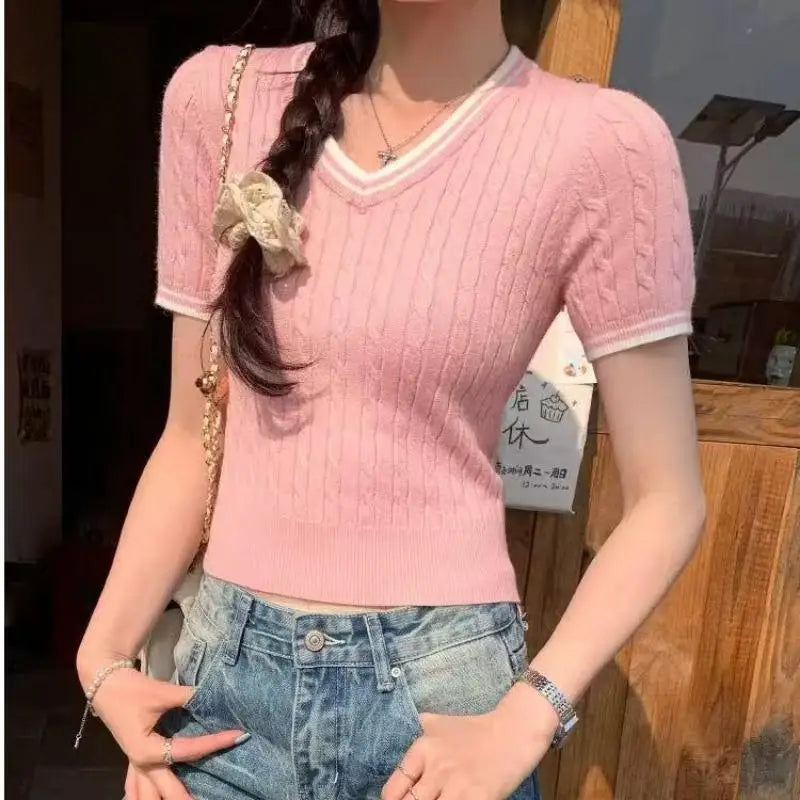 Pull Court Femme – Maille Torsadée Style Preppy