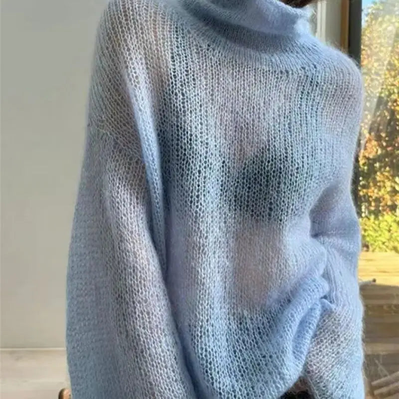 Pull femme en maille douce à col montant