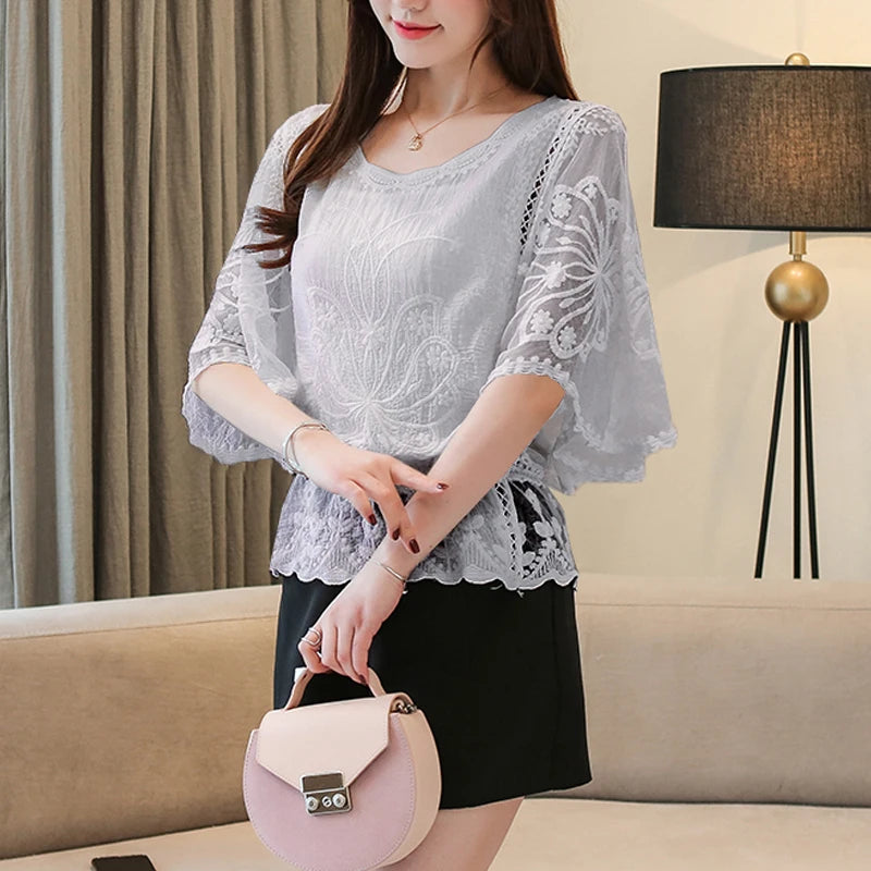 Chemisier en Mousseline Femme – Broderies et Manches Mi-Longues