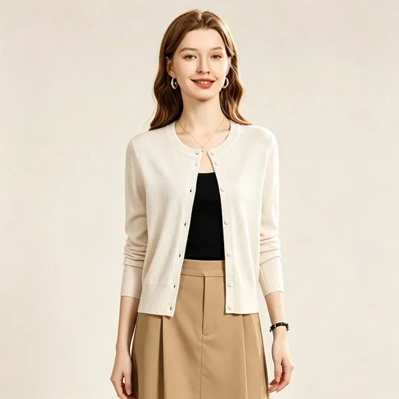 Cardigan Court en Maille Femme – Coupe Ample et Unie