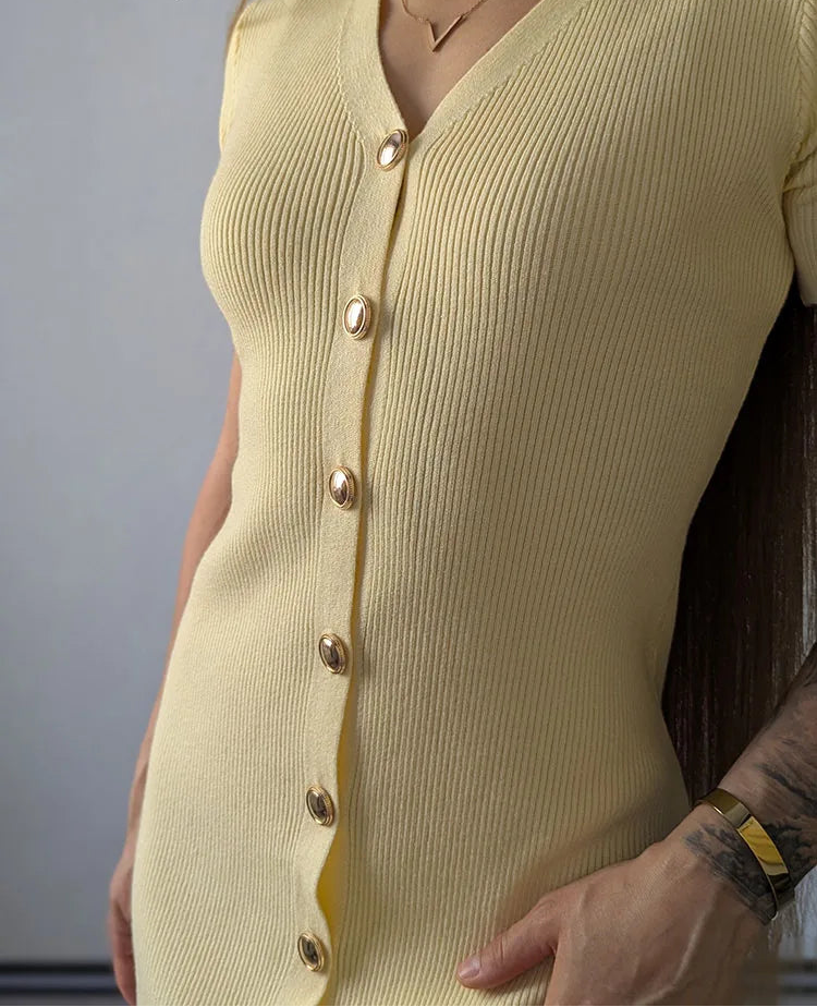 Robe Longue d’Été Femme – Maille, Col V et Boutons