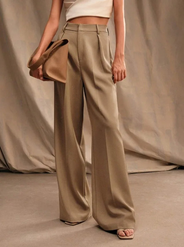 Pantalon de Costume Femme – Taille Haute et Jambes Larges