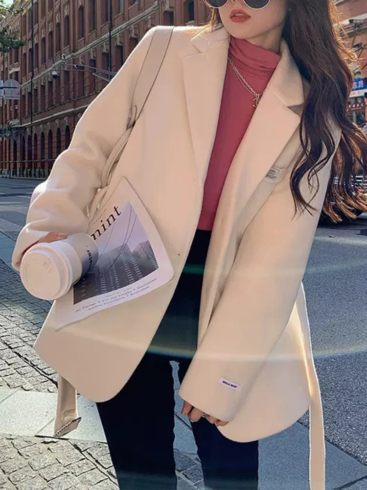 Manteau femme en laine mélangée avec ceinture