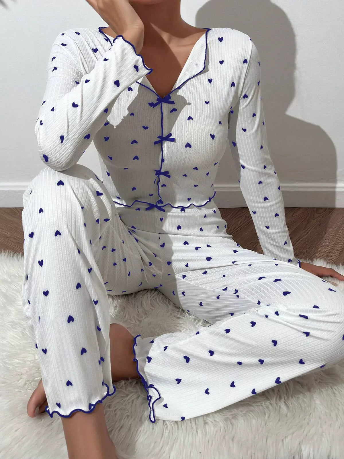 Pyjama Fleuri Femme – Haut Manches Longues et Pantalon