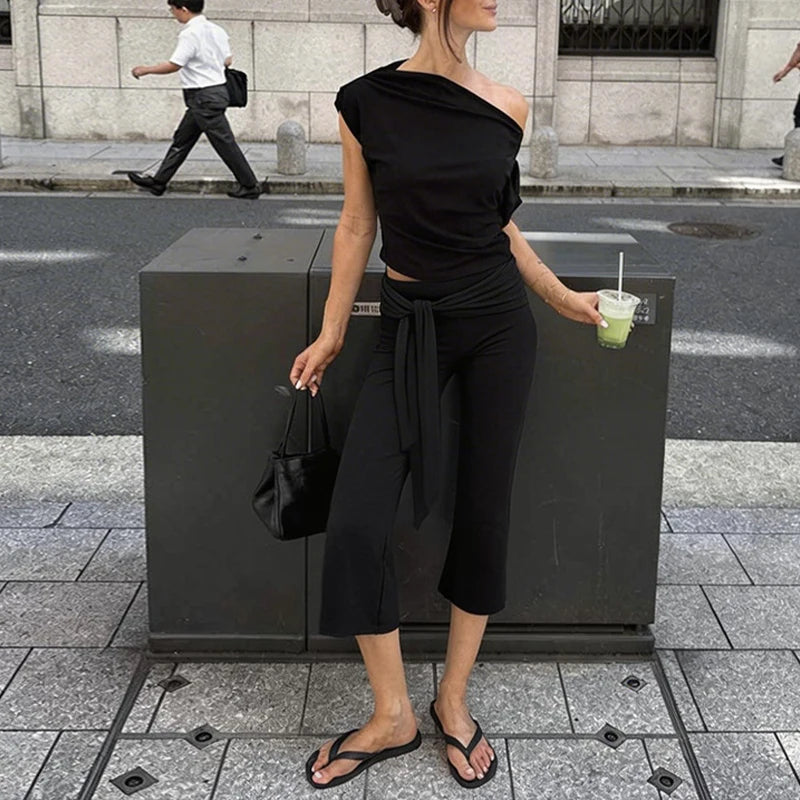 Pantalon Capri Femme – Taille Haute et Laçage Vintage