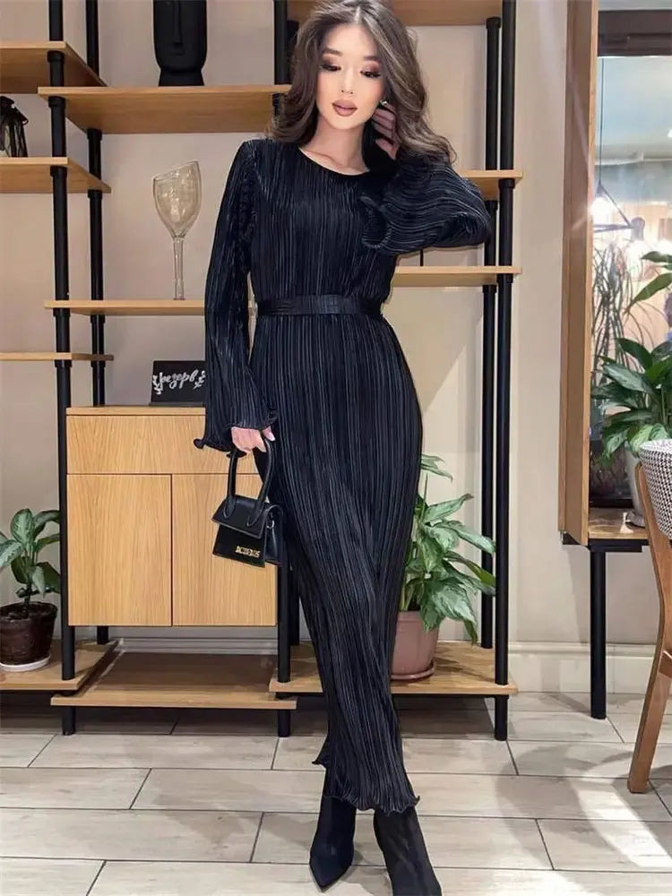 Robe Longue Femme – Volants, Laçage et Manches Évasées