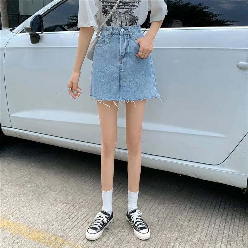 Jupe Courte en Jean Femme – Bleu Clair Vintage