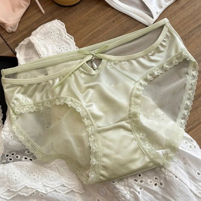 Culotte Satin Femme – Dentelle Transparente et Taille Basse