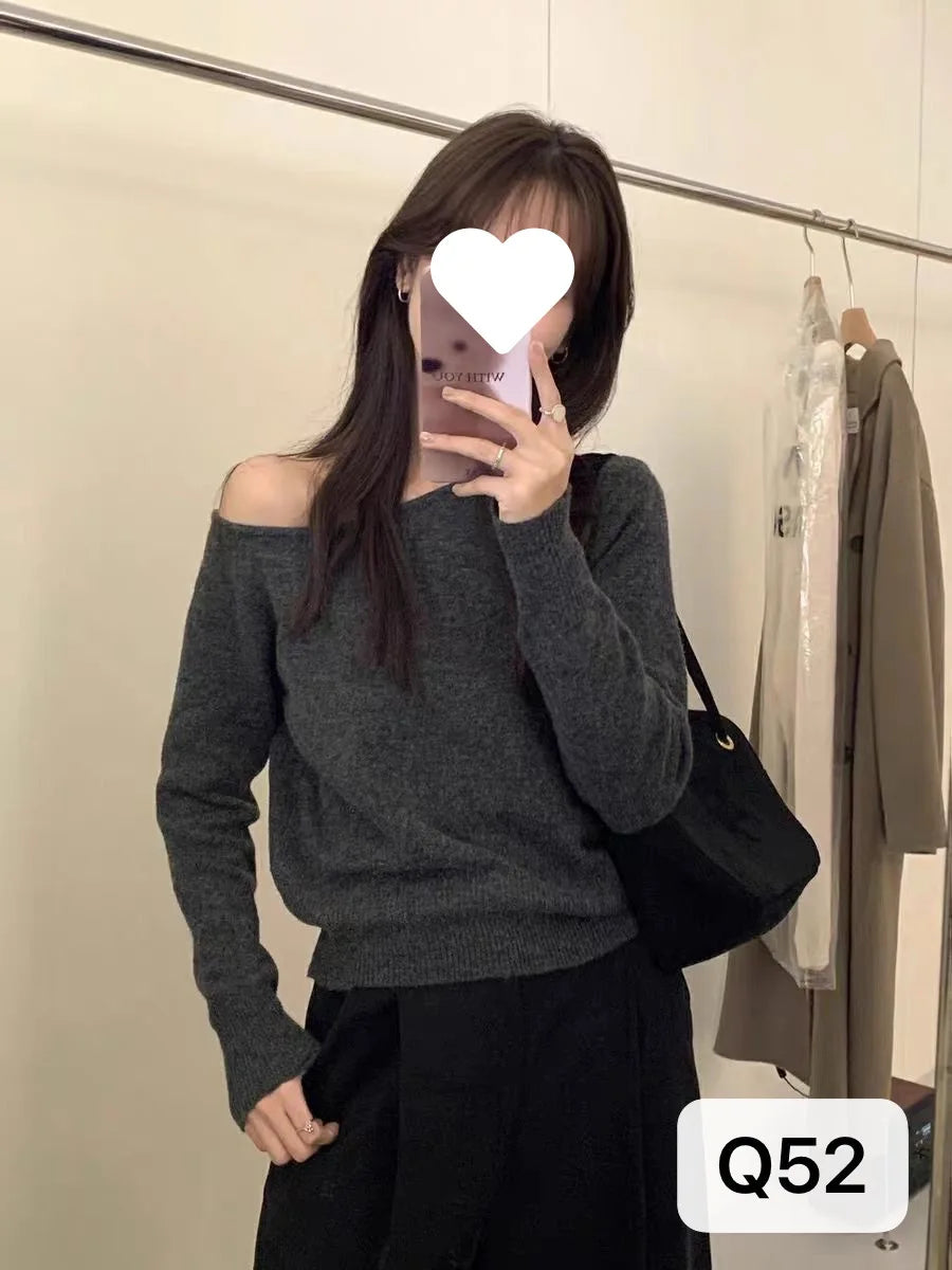 Haut Court en Maille Femme – Coupe Ample et Épaules Tombantes