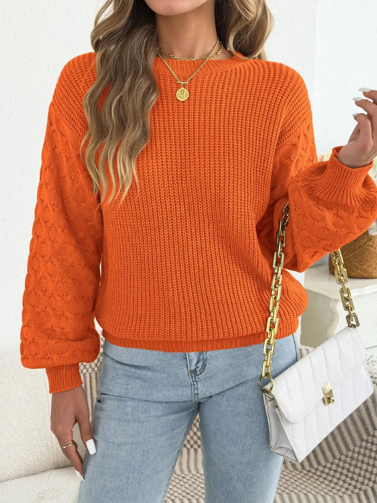 Pull Torsadé Femme – Maille et Col Rond