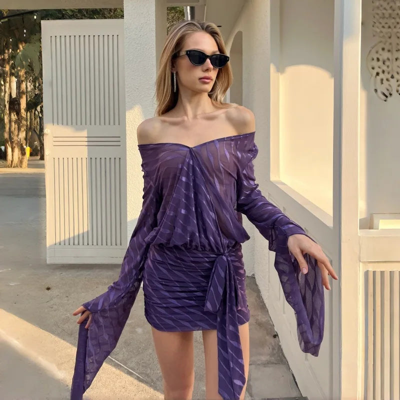 Robe Moulante Femme – Maille et Col V