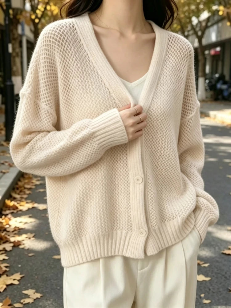 Cardigan Ample Femme – Maille, Col V et Boutons
