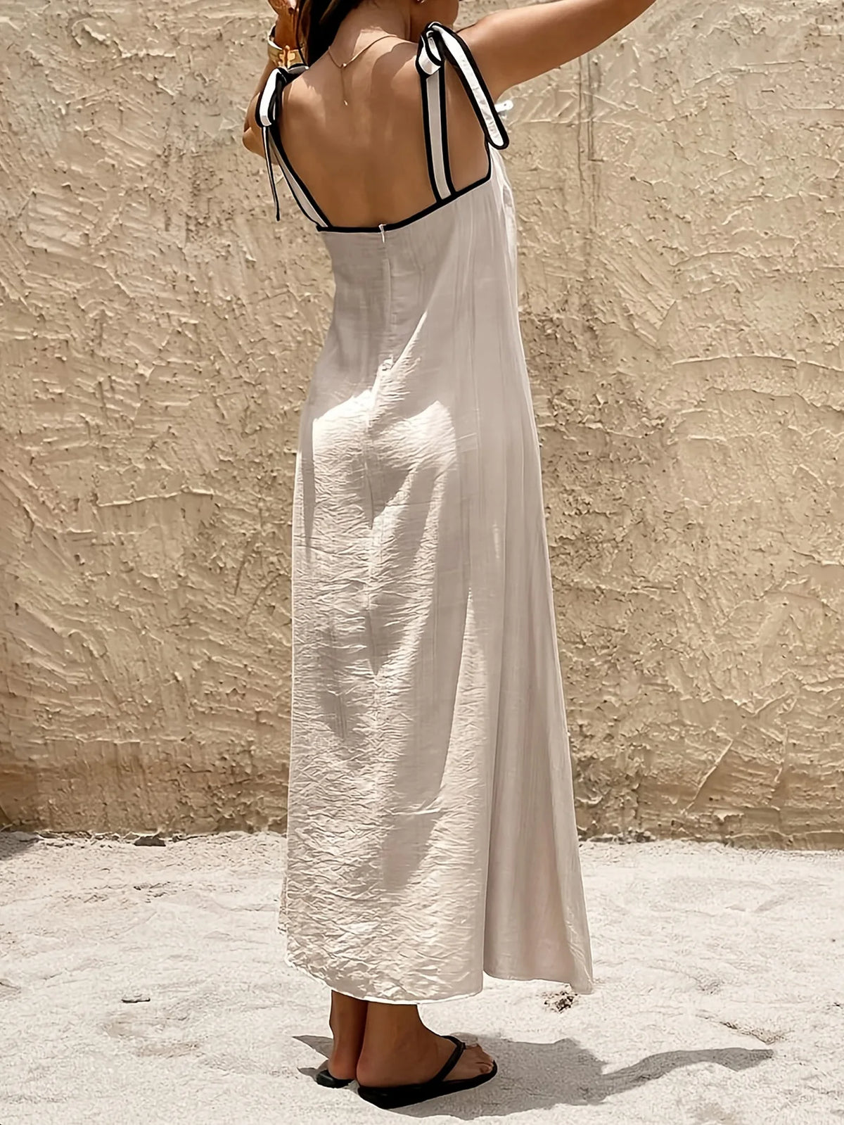 Robe Longue de Plage Femme – Épaules Dénudées et Laçage