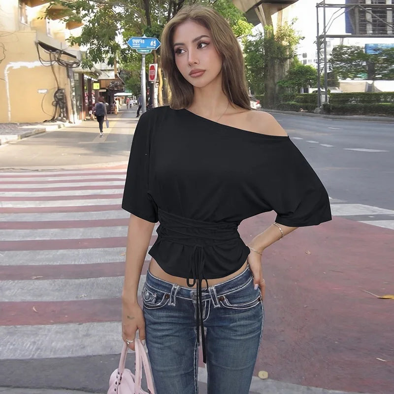 T-Shirt Asymétrique Femme – Une Épaule Dénudée