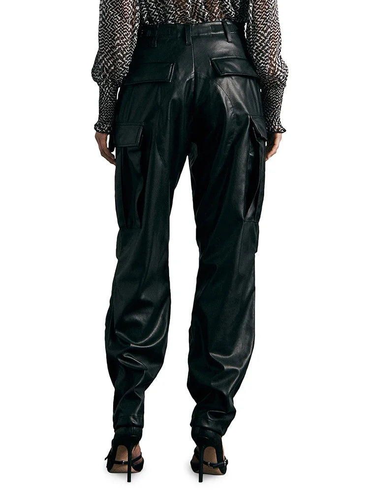 Pantalon Cargo Droit en Similicuir Mat à Poches