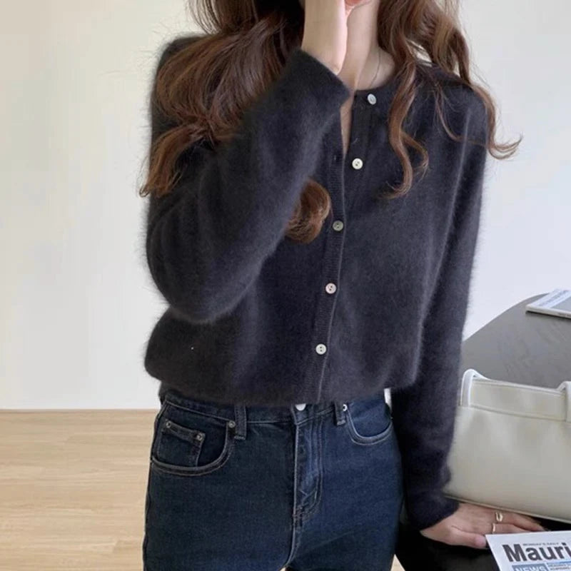 Cardigan Doux Femme – Maille et Col Rond