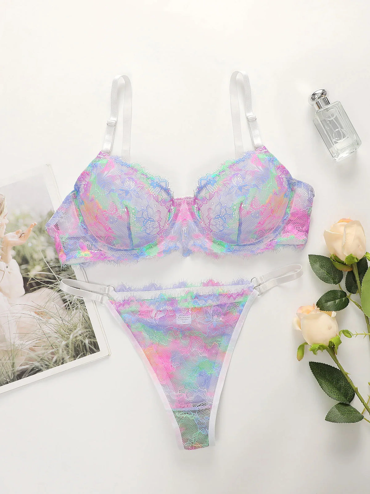 Ensemble Lingerie Femme – Soutien-Gorge et String Colorés