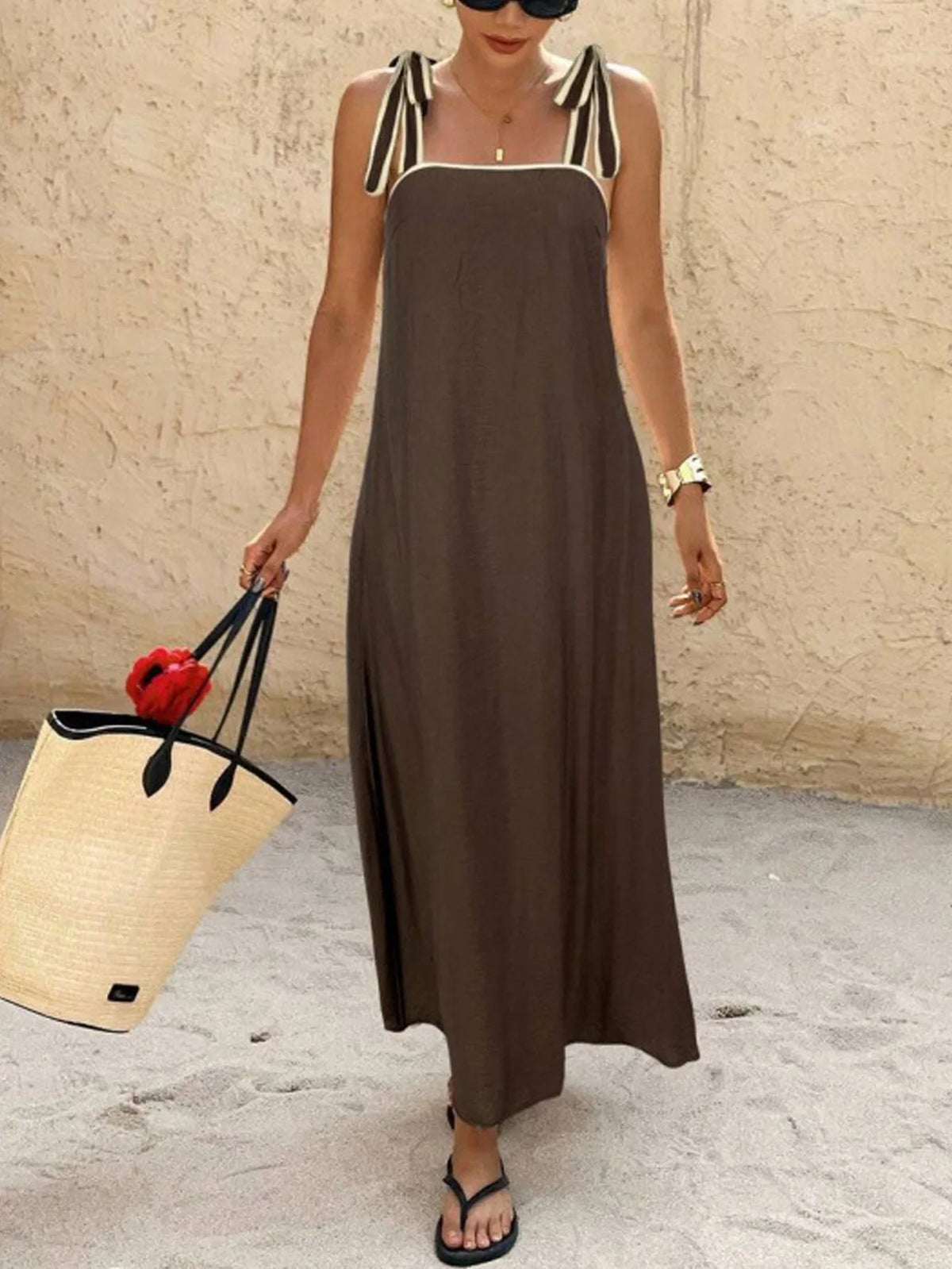 Robe Longue de Plage Femme – Épaules Dénudées et Laçage