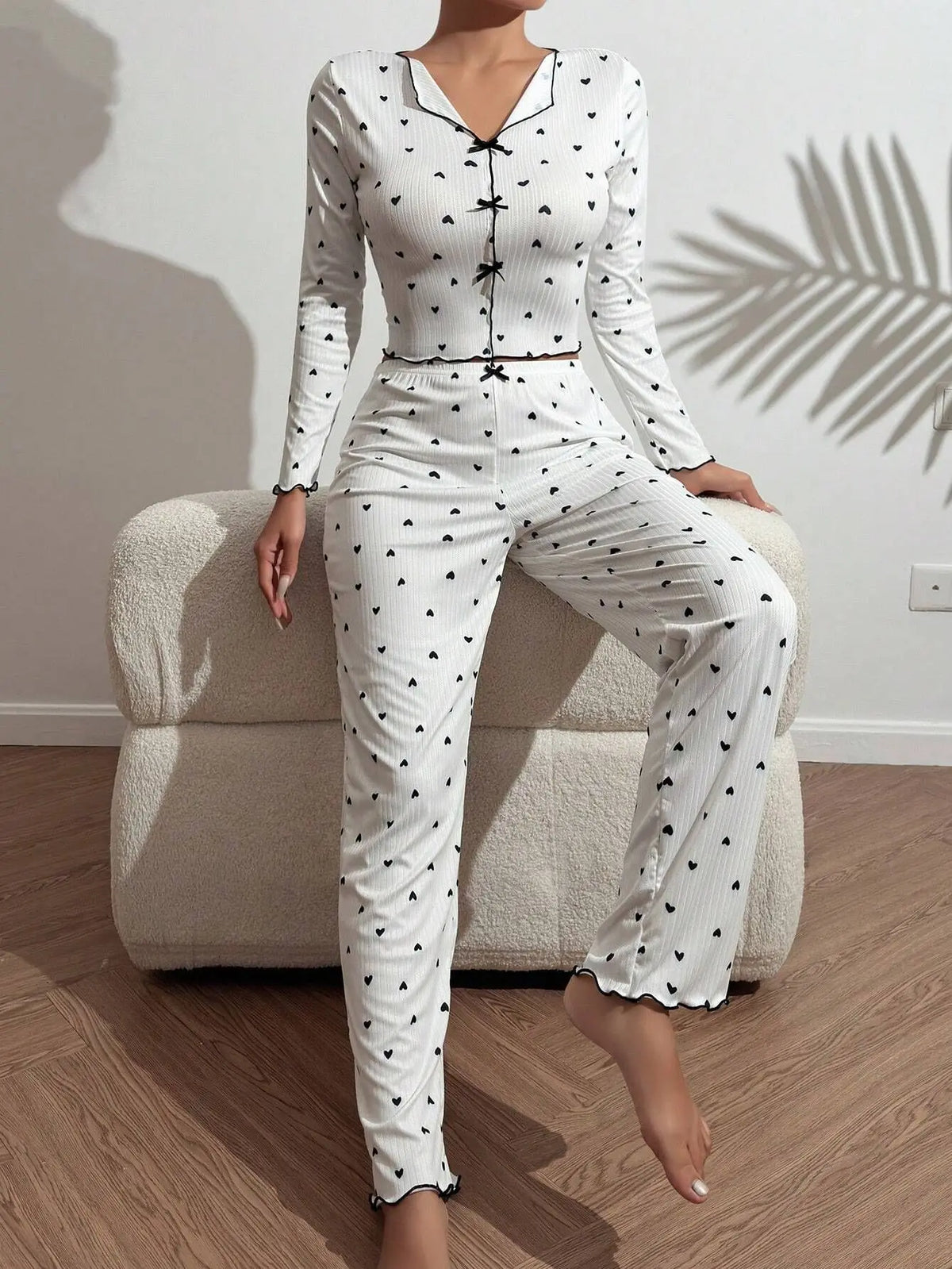 Pyjama Fleuri Femme – Haut Manches Longues et Pantalon