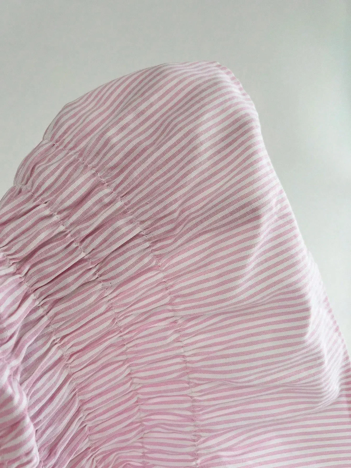 Chemisier Rayé Femme – Taille Froncée et Col Élégant