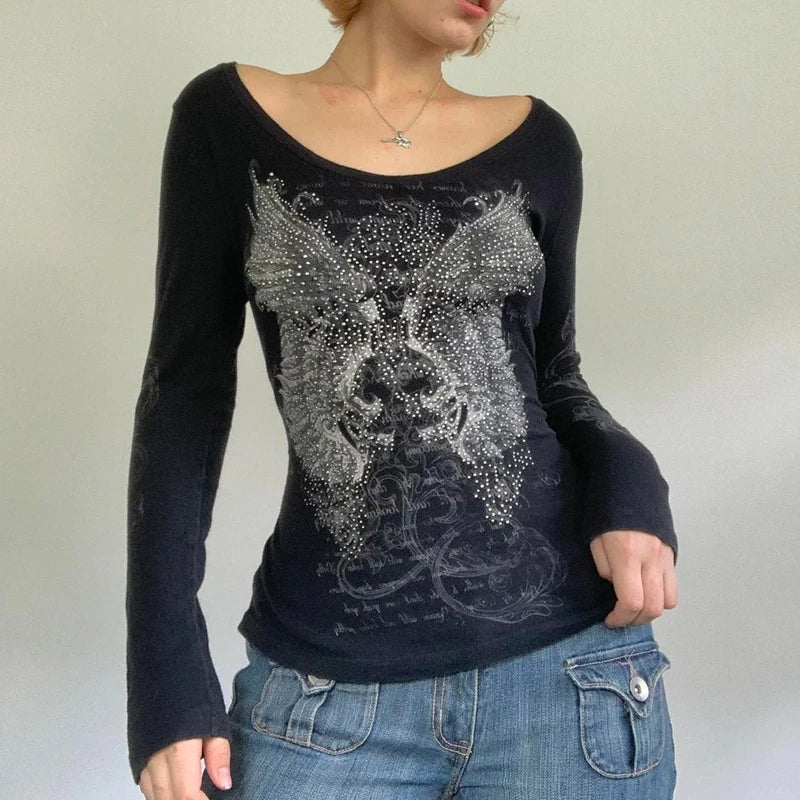 T-Shirt Femme – Style Alternatif