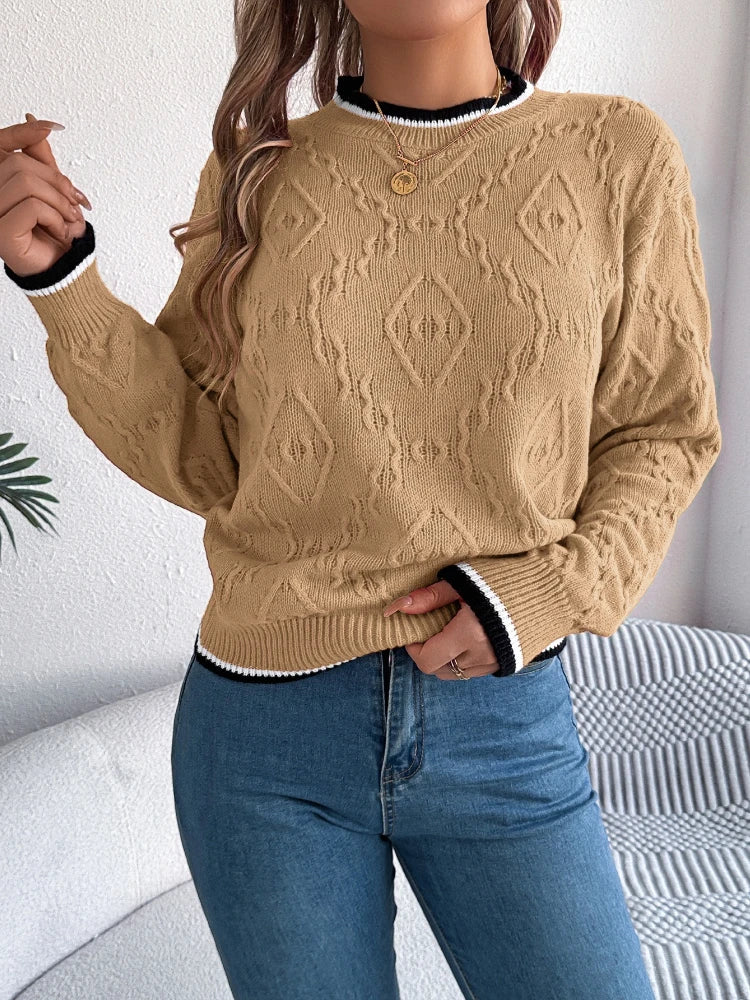Pull Torsadé Femme – Bordures Contrastantes