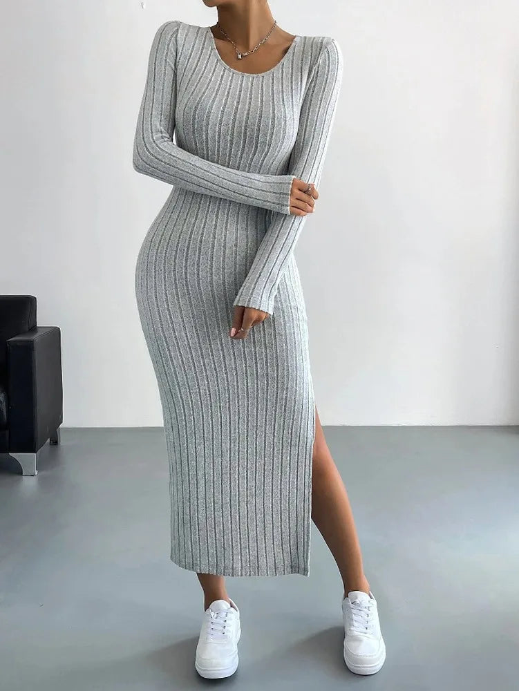 Robe en Maille Côtelée Femme – Col Rond et Fente Latérale