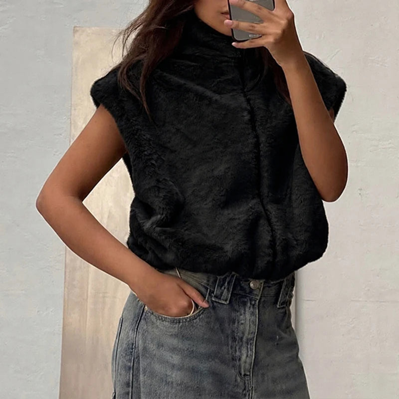 Gilet femme en fausse fourrure à col montant