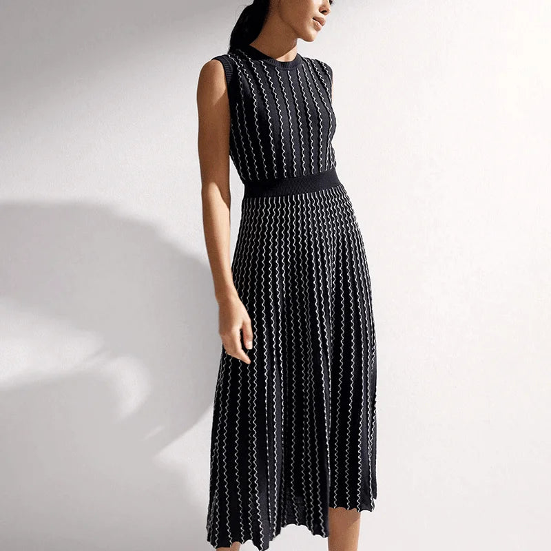 Robe Longue Femme – Maille Unie et Plissée