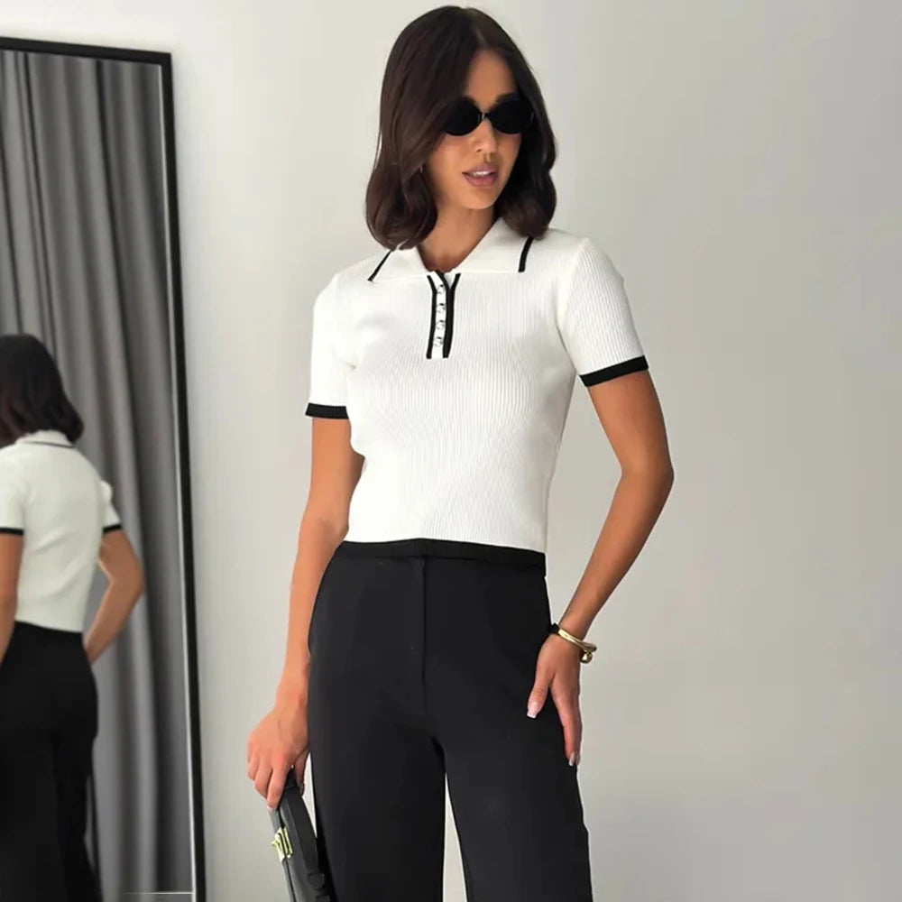 Pull Femme – Col et Manches Courtes