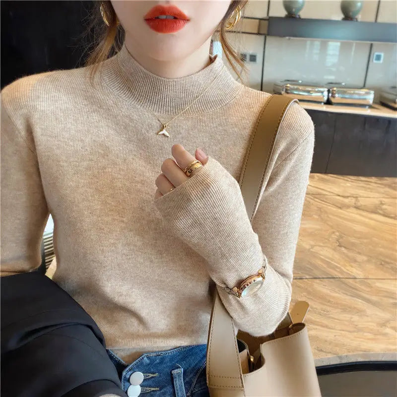 Pull Doux Femme – Maille et Col Semi-Montant