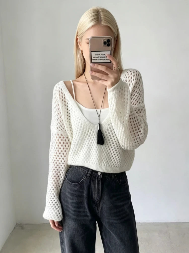 Ensemble 2 Pièces Femme – Gilet en Maille et Chemisier Ajouré