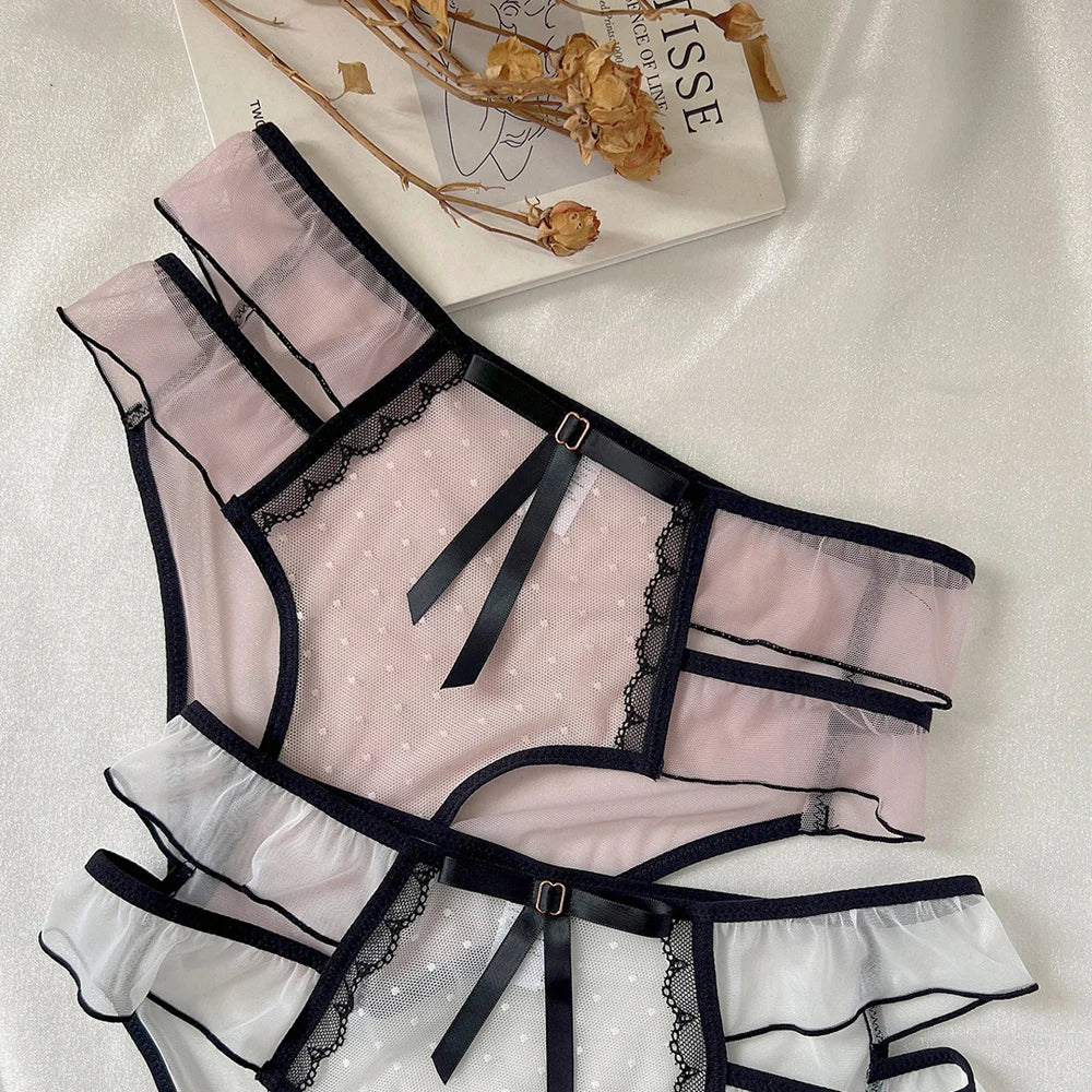 Culotte Dentelle Femme – Volants, Transparence et Nœud