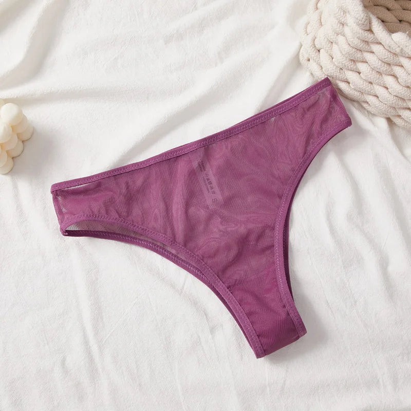 Ensemble soutien-gorge et culotte en dentelle ultra-fine pour femmes