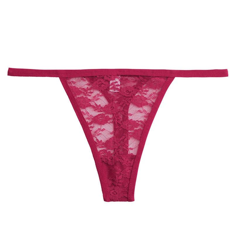 String en dentelle pour femmes