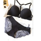 Ensemble soutien-gorge Push Up avec boucle avant et sangle d'épaule et culotte pour femmes