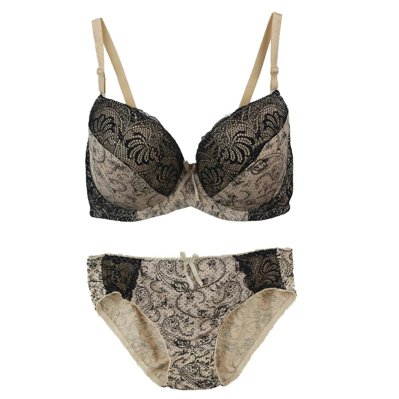 Ensemble de soutien-gorge push-up rembourré à armatures et nœud et culotte pour femmes