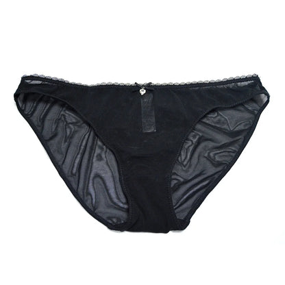 Lingerie en maille transparente à armatures